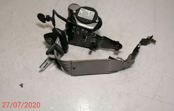 Volvo XC90 Third row seat belt 8686640