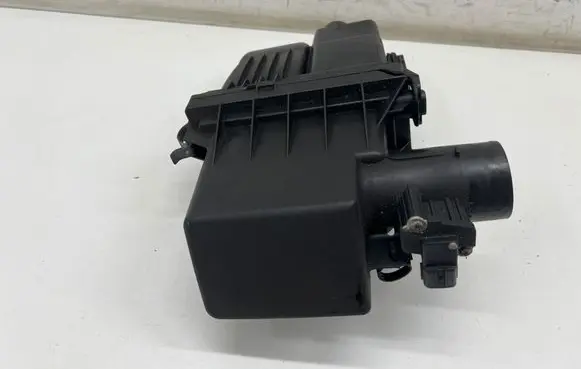 Toyota C-HR I Air filter box 177050T170