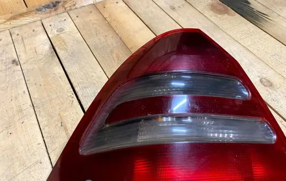 Mercedes-Benz C W203 Rear/tail lights ULO3311L
