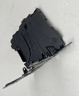 Citroen C3 Rear glass lock/latch Q995 2405170508