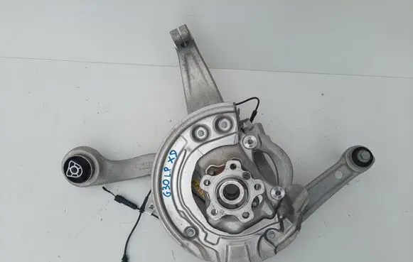 BMW 5 G30 G31 Front wheel hub spindle knuckle 6884385 0010020 100408727
