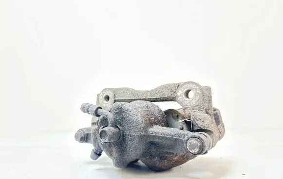 Honda CR-V Front brake caliper 90R02A085506
