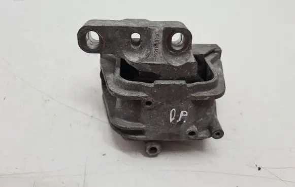 Volkswagen Caddy Engine mount bracket 1K0199262
