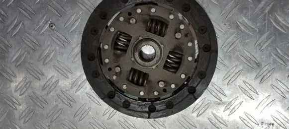 Nissan Micra Clutch pressure plate 30100ay30a 20908