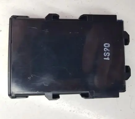 Toyota Avensis T270 Other control units/modules 06S1