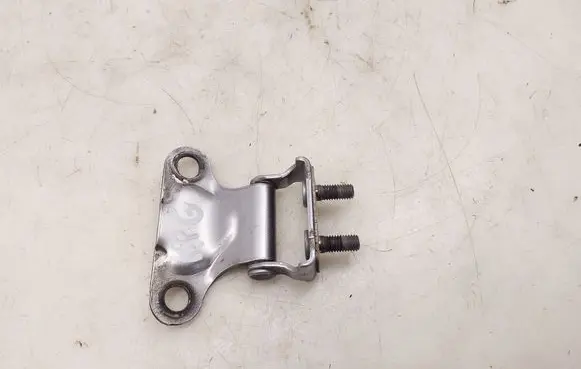 Toyota RAV 4 (XA50) Tailgate/trunk/boot hinge