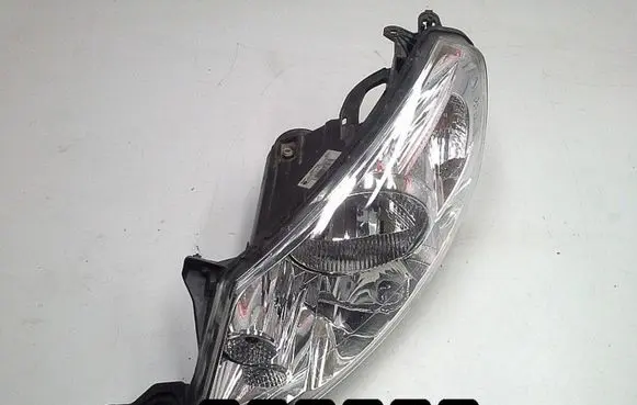 Citroen Jumpy Headlight/headlamp 89902624