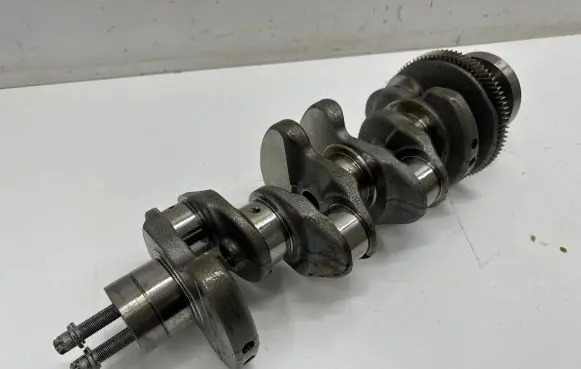 Mercedes-Benz C W206 Crankshaft A254842213300633