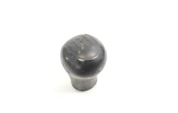 Toyota Corolla E120 E130 Gear lever shifter trim leather/knob