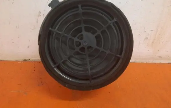 Audi Q7 4L Subwoofer speaker 4F0035415B