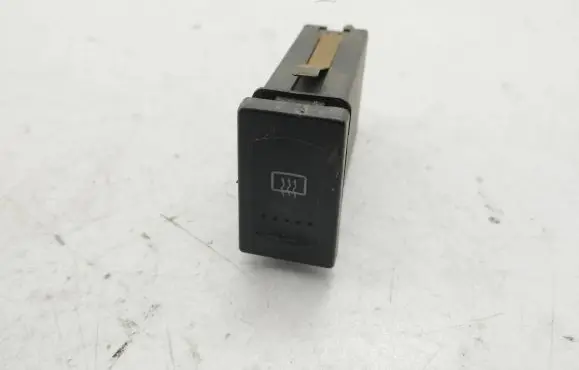 Windscreen/window heater switch