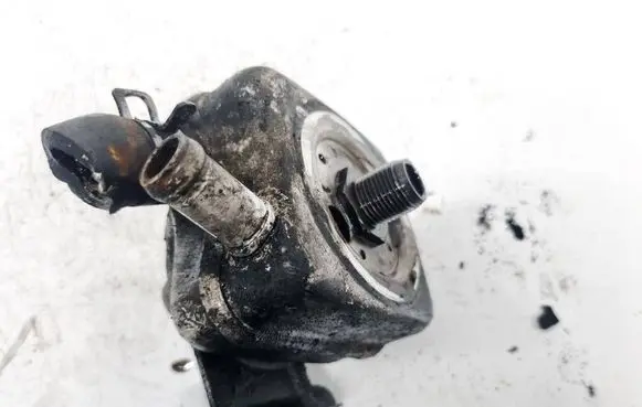 Engine oil radiator