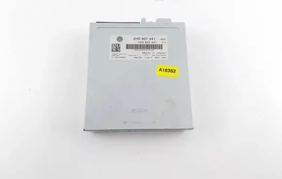 Volkswagen Amarok Camera control unit module 2H0907441
