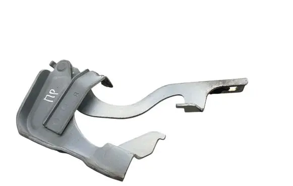 Chevrolet Captiva Engine bonnet/hood hinges