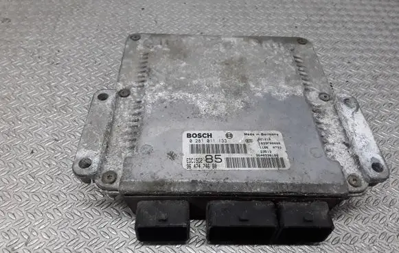 Peugeot 807 Engine control unit/module 0281011133 9647474680