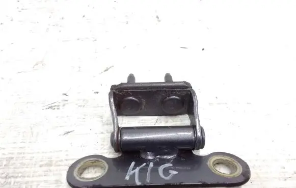 Lexus CT 200H Tailgate/trunk/boot hinge