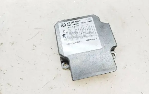 Skoda Roomster (5J) Airbag control unit/module 1C0909605F 5WK43131 42070415H