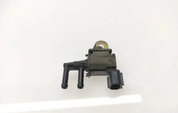 Subaru Outback Valve vacuum K5T48479 6309