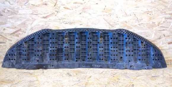 Suzuki Kizashi Front bumper skid plate/under tray 7239157L0