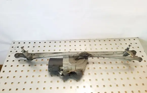 Jeep Cherokee III KJ Front wiper linkage and motor 54120927