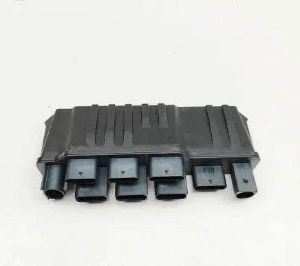 BMW X7 G07 Voltage converter/converter module 7952994
