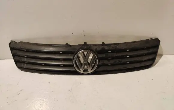 Volkswagen PASSAT B5 Front grill 3B0853653C