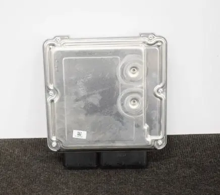 BMW 7 F01 F02 F03 F04 Engine control unit/module 0281030736 8577835