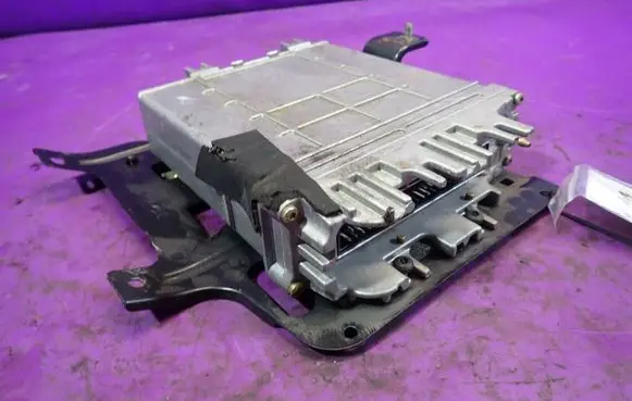 Ford Galaxy Engine control unit/module ECU 98VW012E599AA