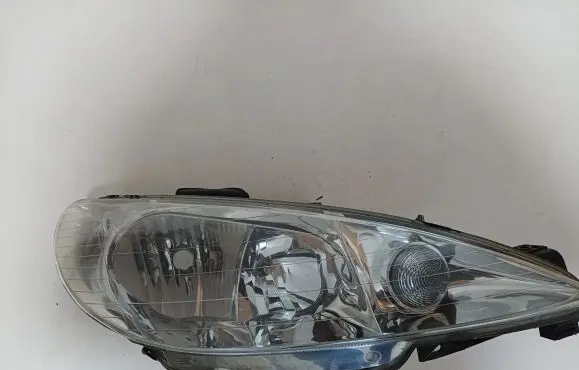 Peugeot 206 Headlight/headlamp 9660535580 89901055 6206A0