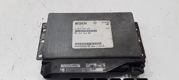 Peugeot 607 Engine control unit/module 629