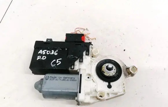 Citroen C5 Front door window regulator motor 9648485080 990402-201