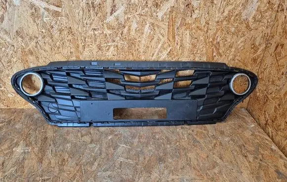 Hyundai i10 Front bumper upper radiator grill 86351-k7000