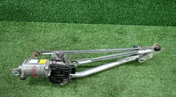 KIA Sportage Front wiper linkage and motor 