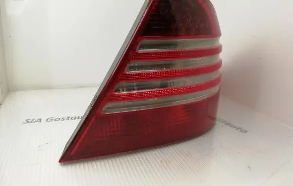 Mercedes-Benz S W220 Rear/tail lights A2208200864
