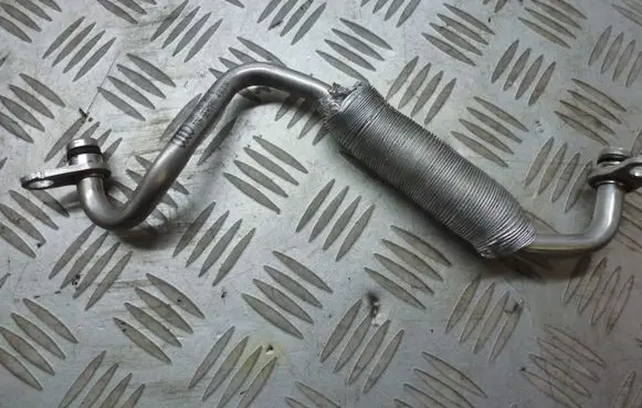 Audi A4 S4 B9 Engine coolant pipe/hose 06M145963E