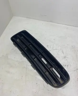 Skoda Octavia Mk1 (1U) Front bumper lower grill 1U0807367B