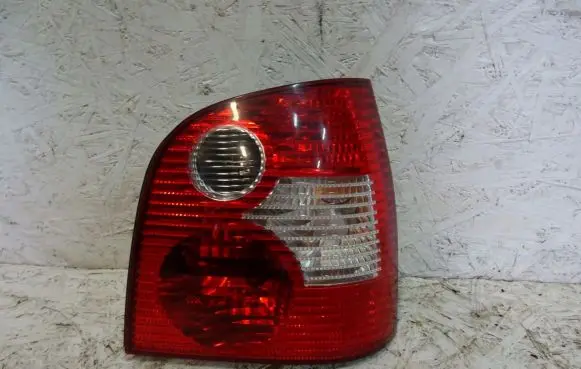 Rear/tail lights