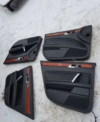 Volkswagen Phaeton Front door card panel trim