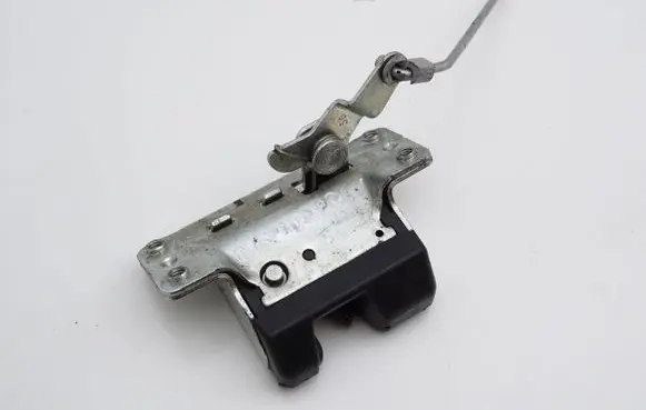 Opel Meriva A Tailgate/trunk/boot lock/catch/latch 90563999