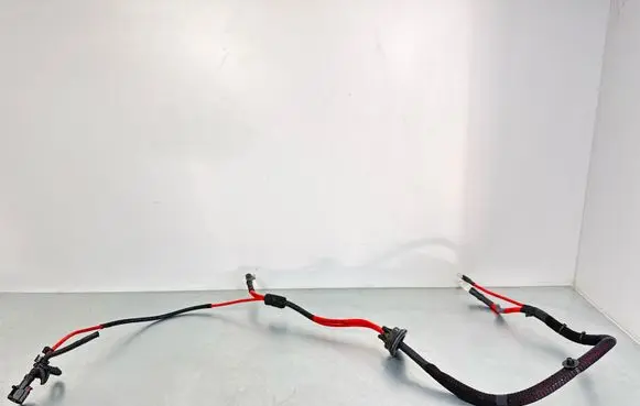 Audi Q7 4M Positive cable (battery) 4M0971225AT