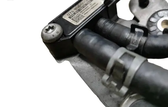 Audi A6 S6 C6 4F Exhaust gas pressure sensor 076906051A 05259002 28DPS09002