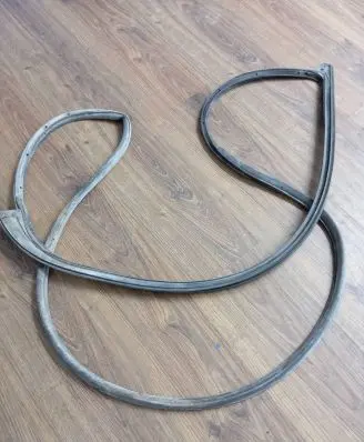 Ford Ranger Rubber seal front door (on door) 