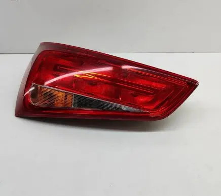 Audi A1 Tailgate rear/tail lights 8X0945093D