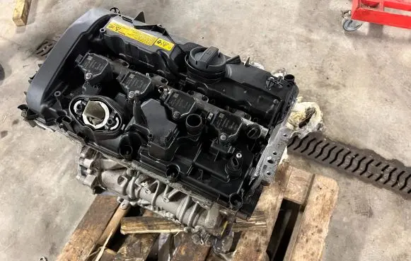 BMW X1 F48 F49 Engine 7616187 B48A 7647104