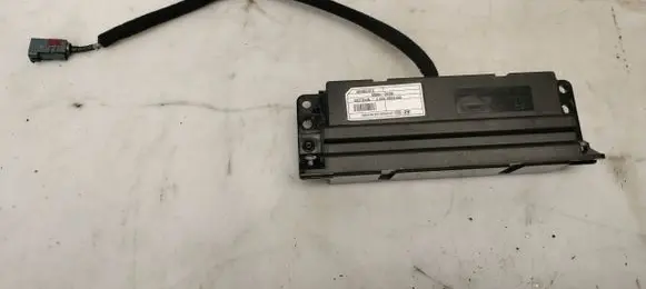 KIA Stonic Aerial antenna amplifier 96240