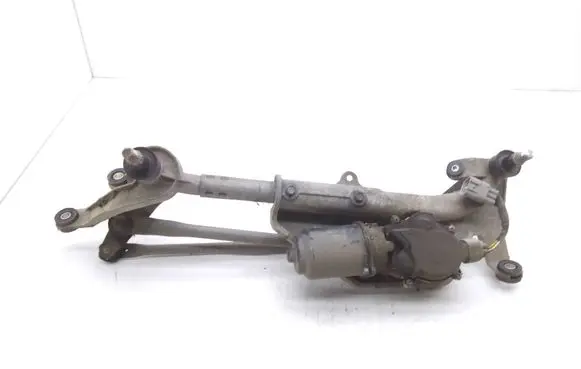 Honda CR-V Front wiper linkage 