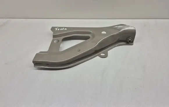 Tesla Model Y Fender mounting bracket 