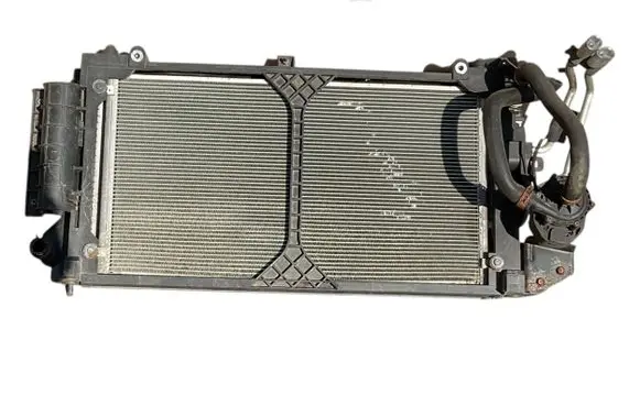 Nissan Leaf I (ZE0) Radiator support slam panel 214963NL0B