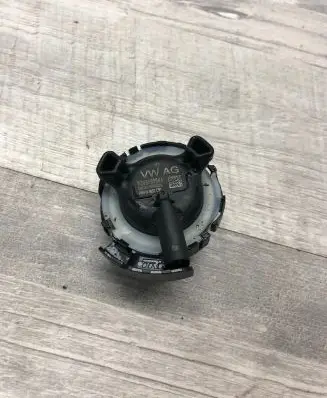 Skoda Octavia Mk3 (5E) Airbag deployment crash/impact sensor 3Q0959354A