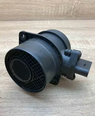 Volkswagen PASSAT B6 Mass air flow meter 074906461B 0281002461 816